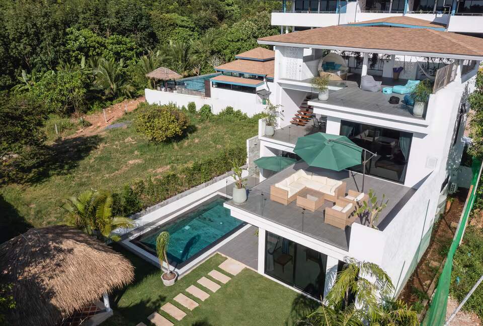 Tropical Seaview Retreat Close to Long Beach & Relax Bay - Koh Lanta, Thailand