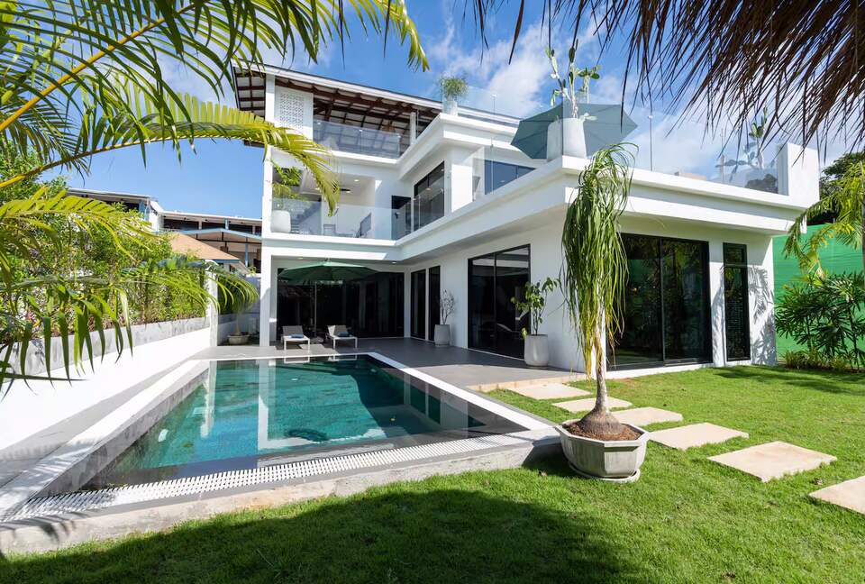 Tropical Seaview Retreat Close to Long Beach & Relax Bay - Koh Lanta, Thailand