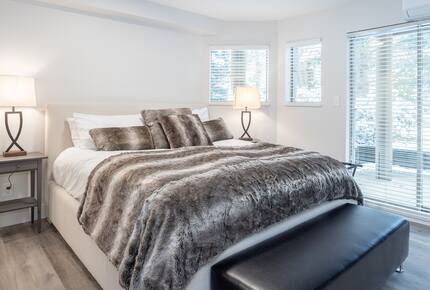 Alpine Elegance in the Heart of Whistler Village - Whistler, Canada