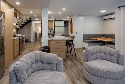 Alpine Elegance in the Heart of Whistler Village - Whistler, Canada