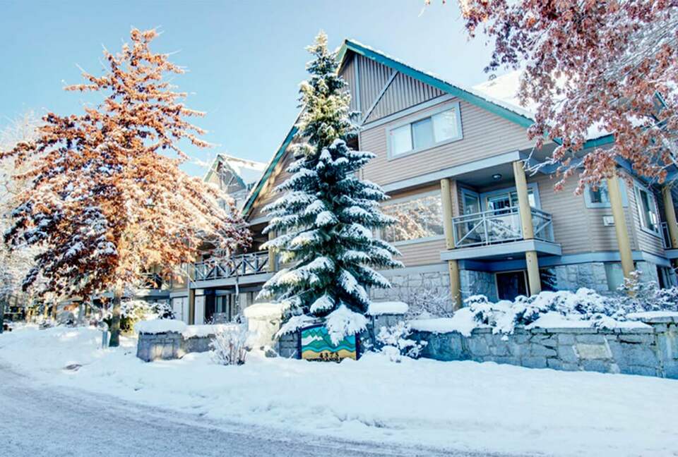 Alpine Elegance in the Heart of Whistler Village - Whistler, Canada