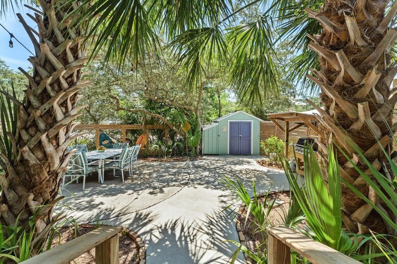 The Brickyard Surf Retreat - Santa Rosa Beach, Florida