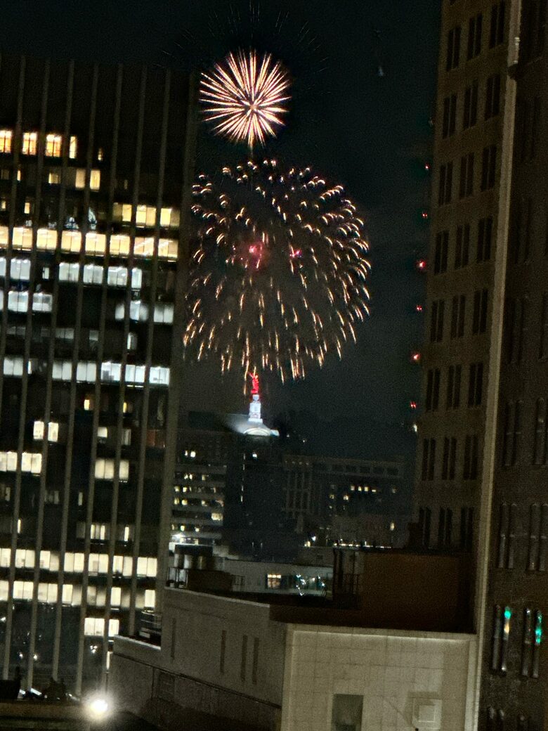 Stylish High-Rise Stay in the Heart of Birmingham - Birmingham, Alabama