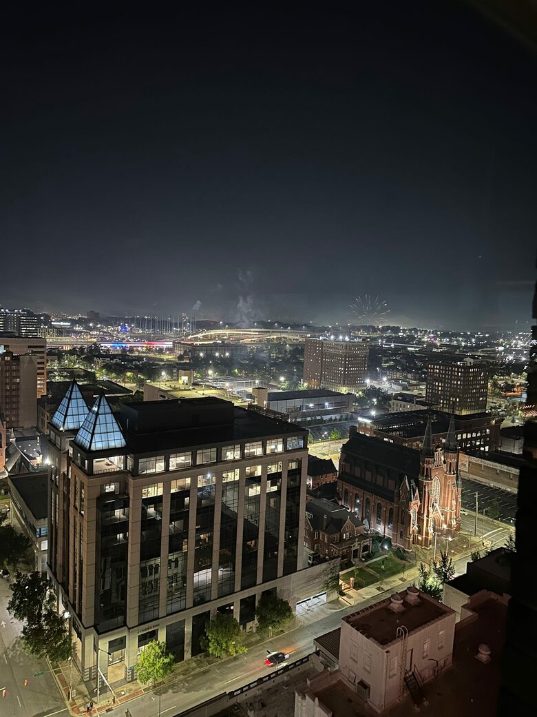 Stylish High-Rise Stay in the Heart of Birmingham - Birmingham, Alabama