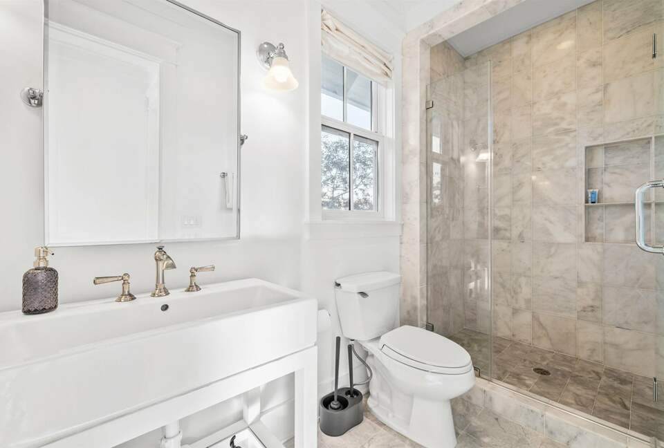 Carriage House Bathroom