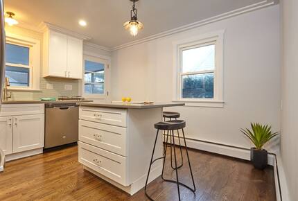 Chic Westport Cape Near Beach & Downtown - Westport, Connecticut