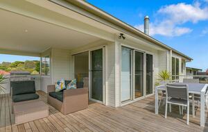 Stylish Seaside Getaway in Phillip Island - Smiths Beach, Australia