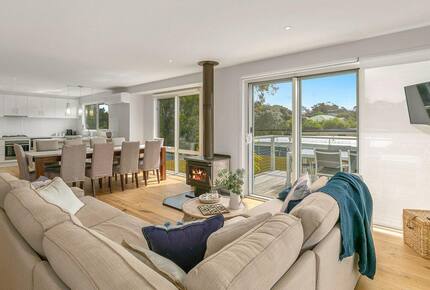 Stylish Seaside Getaway in Phillip Island - Smiths Beach, Australia