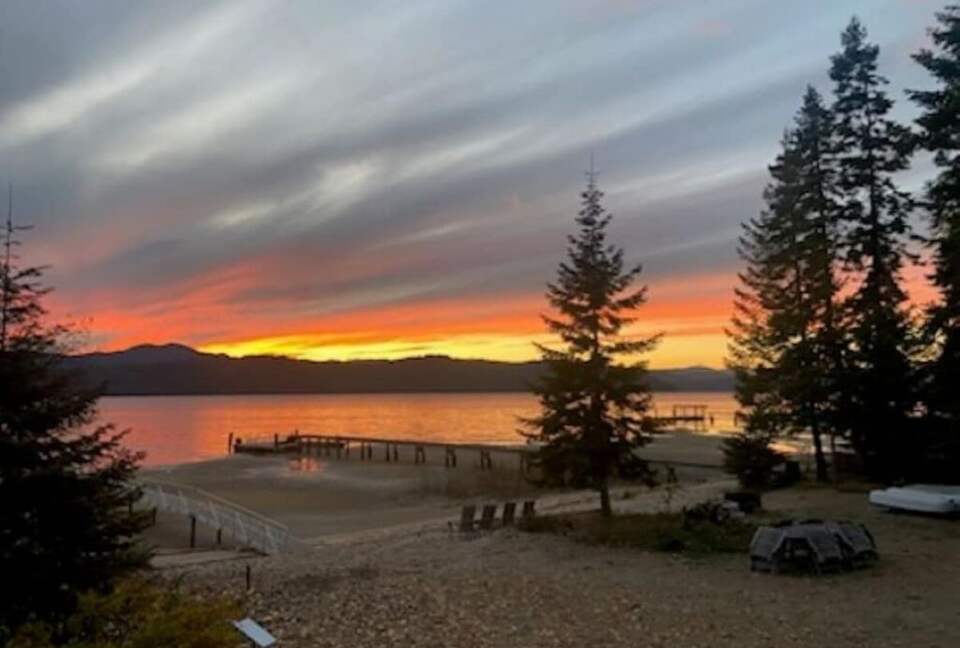 Tranquil Shores at Priest Lake - Coolin, Idaho