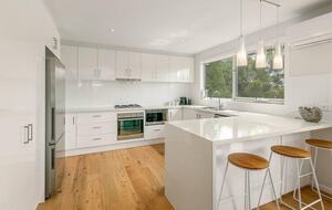 Stylish Seaside Getaway in Phillip Island - Smiths Beach, Australia