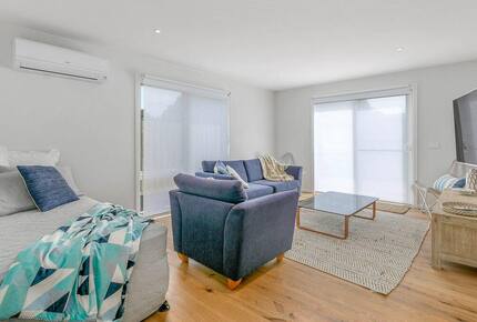 Stylish Seaside Getaway in Phillip Island - Smiths Beach, Australia