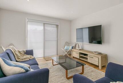 Stylish Seaside Getaway in Phillip Island - Smiths Beach, Australia