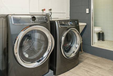 Chic Westport Cape Near Beach & Downtown - Westport, Connecticut