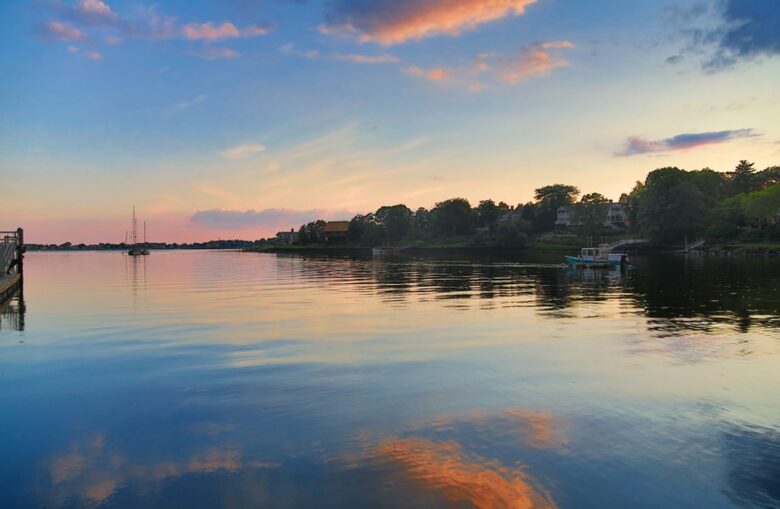 Chic Westport Cape Near Beach & Downtown - Westport, Connecticut