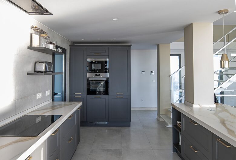 Villa Retinta: Sophisticated Coastal Villa with Panoramic Views - Tarifa, Spain