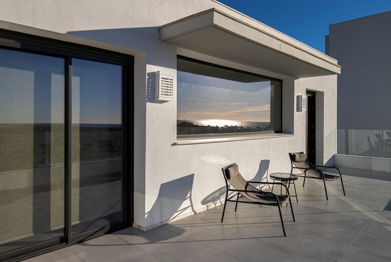 Villa Retinta: Sophisticated Coastal Villa with Panoramic Views - Tarifa, Spain