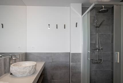 Villa Retinta: Sophisticated Coastal Villa with Panoramic Views - Tarifa, Spain