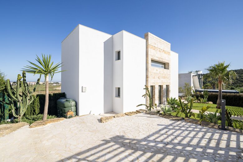 Villa Retinta: Sophisticated Coastal Villa with Panoramic Views - Tarifa, Spain