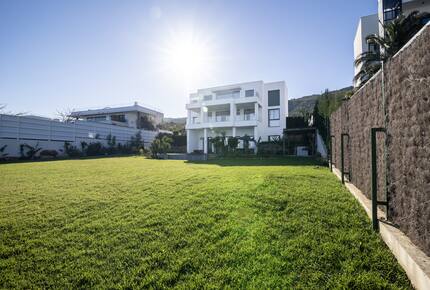 Villa Retinta: Sophisticated Coastal Villa with Panoramic Views - Tarifa, Spain