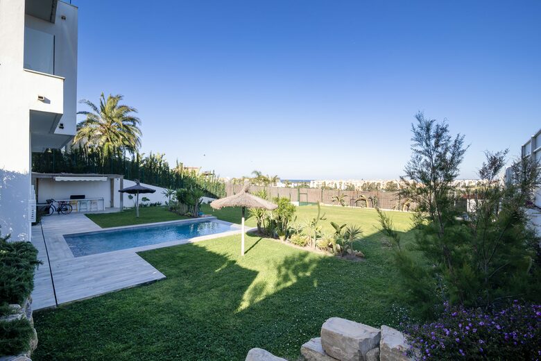 Villa Retinta: Sophisticated Coastal Villa with Panoramic Views - Tarifa, Spain