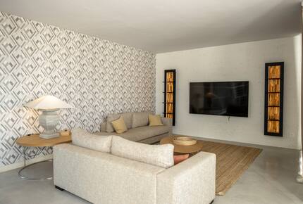 Villa Retinta: Sophisticated Coastal Villa with Panoramic Views - Tarifa, Spain