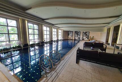 Elegant Wan Chai Residence with Panoramic Views - Wan Chai, Hong Kong