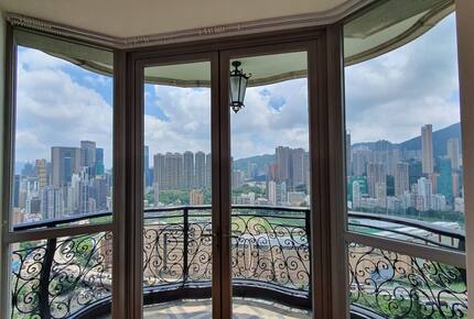 Elegant Wan Chai Residence with Panoramic Views - Wan Chai, Hong Kong
