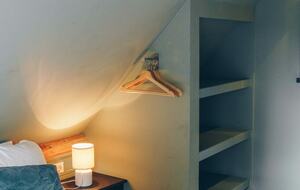 A Sophisticated Retreat with Swimming Pond and Guesthouse - Hulshorst, Netherlands