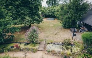 A Sophisticated Retreat with Swimming Pond and Guesthouse - Hulshorst, Netherlands