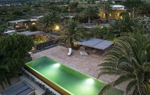 Authentic Pantelleria Estate with Terraced Gardens and Pool - Pantelleria, Italy