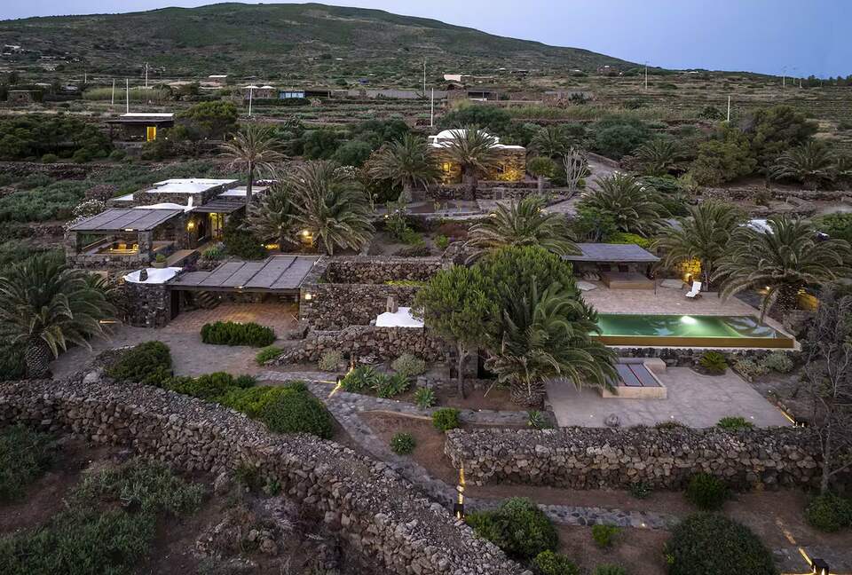 Authentic Pantelleria Estate with Terraced Gardens and Pool - Pantelleria, Italy
