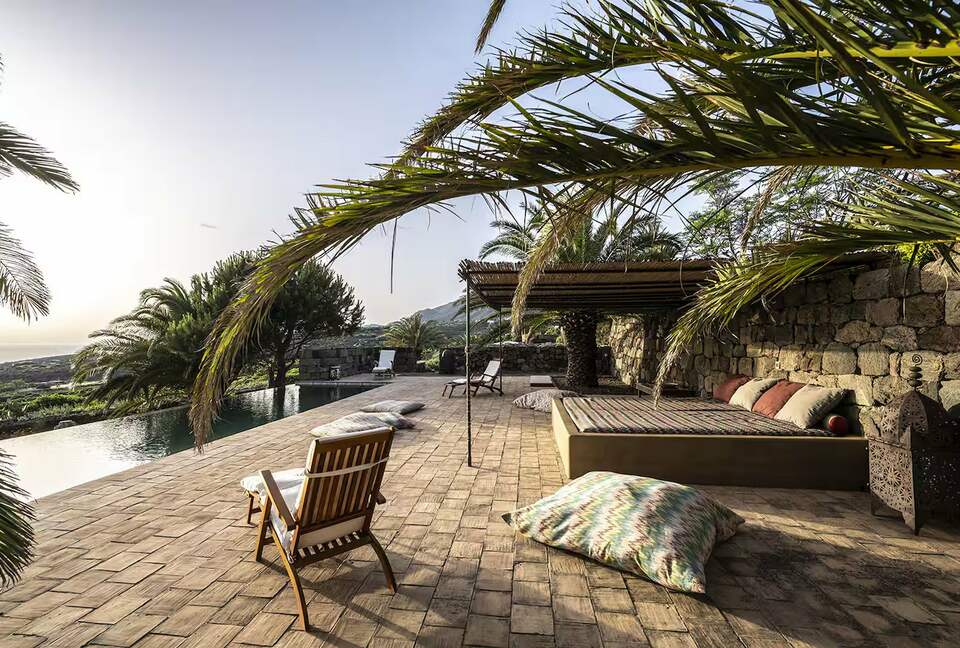 Authentic Pantelleria Estate with Terraced Gardens and Pool - Pantelleria, Italy