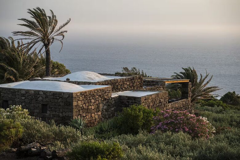 Authentic Pantelleria Estate with Terraced Gardens and Pool - Pantelleria, Italy