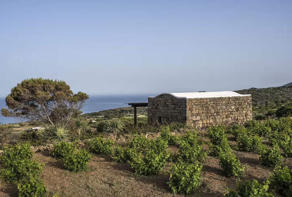 Authentic Pantelleria Estate with Terraced Gardens and Pool - Pantelleria, Italy