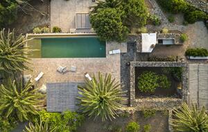 Authentic Pantelleria Estate with Terraced Gardens and Pool - Pantelleria, Italy