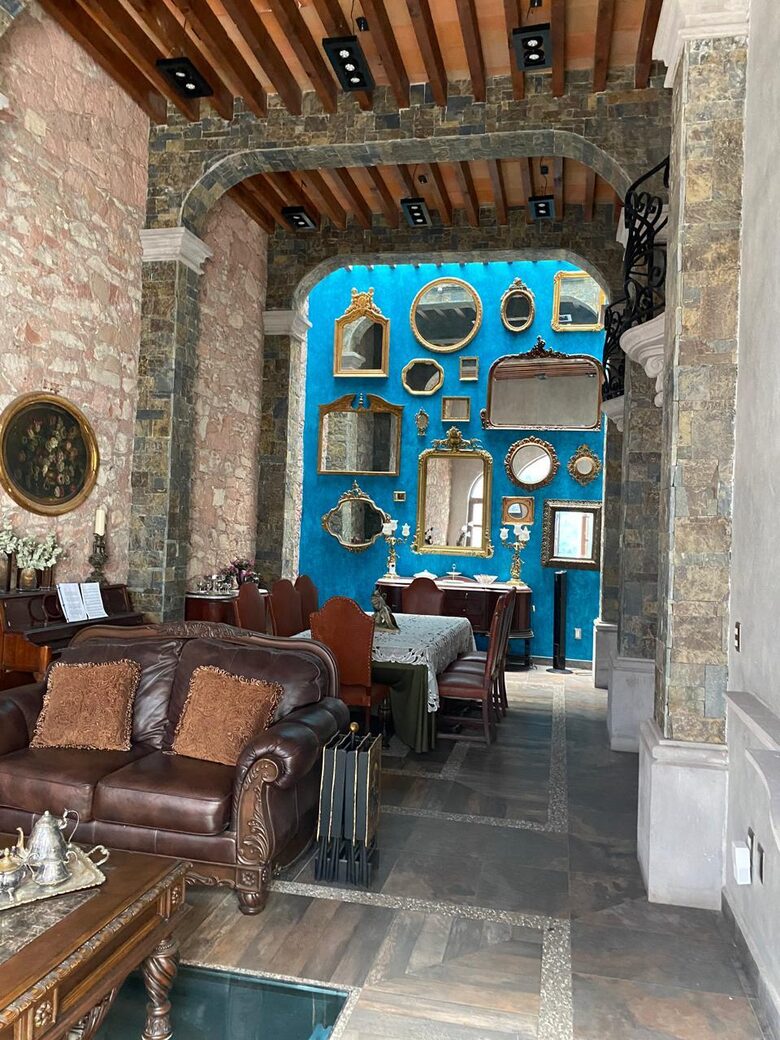 Villa Queretaro - Santiago de Querétaro, Mexico