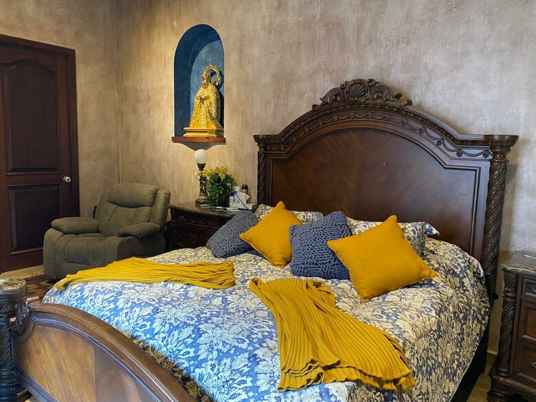 Villa Queretaro - Santiago de Querétaro, Mexico