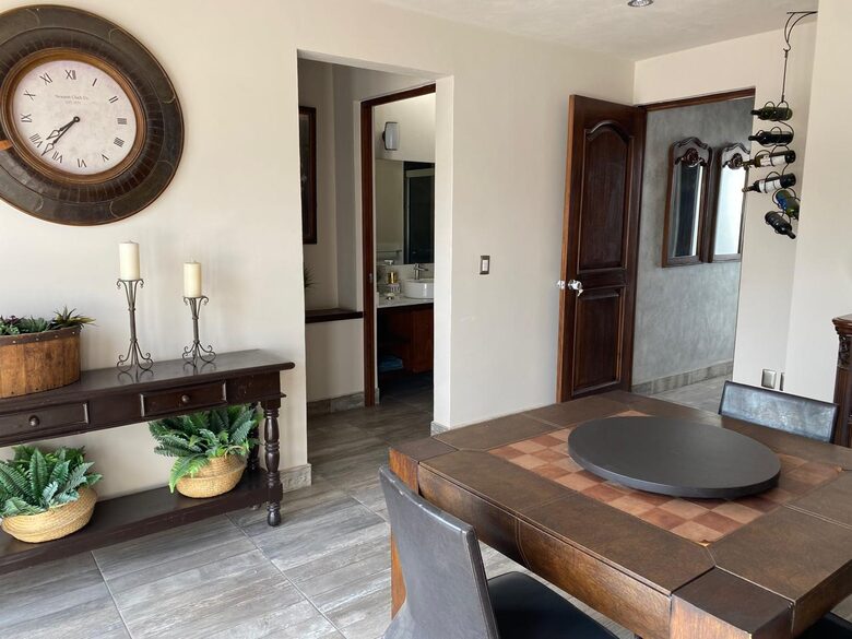 Villa Queretaro - Santiago de Querétaro, Mexico