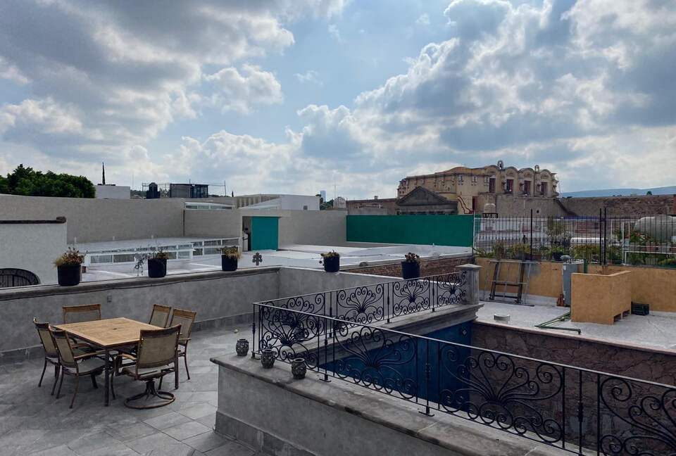 Villa Queretaro - Santiago de Querétaro, Mexico