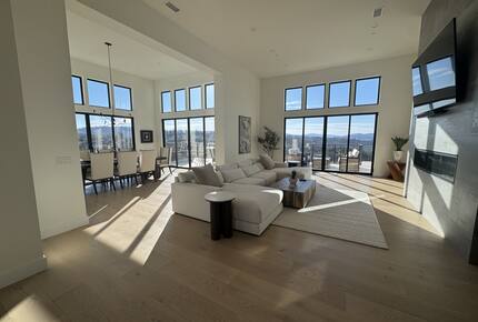 Wine Country Escape | Elegant Skyfarm Estate Overlooking Fountaingrove Golf Course - Santa Rosa, California