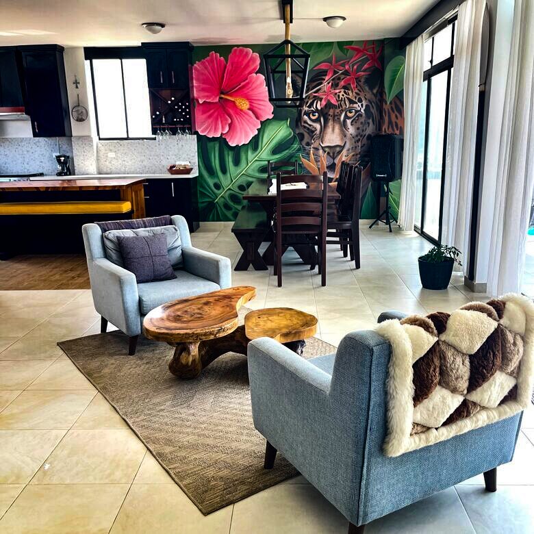 Oceanfront Serenity in San Clemente - San Clemente-san Jacinto, Ecuador