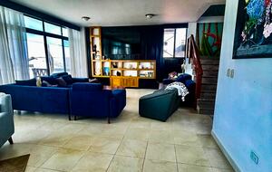 Oceanfront Serenity in San Clemente - San Clemente-san Jacinto, Ecuador