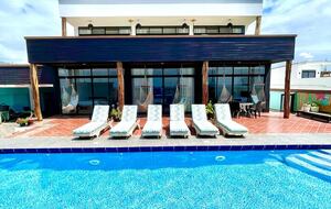 Oceanfront Serenity in San Clemente - San Clemente-san Jacinto, Ecuador