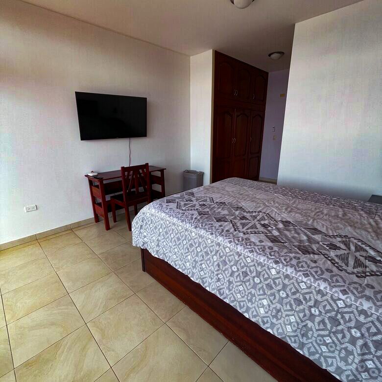 Oceanfront Serenity in San Clemente - San Clemente-san Jacinto, Ecuador