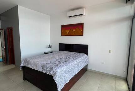 Oceanfront Serenity in San Clemente - San Clemente-san Jacinto, Ecuador