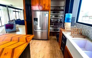 Oceanfront Serenity in San Clemente - San Clemente-san Jacinto, Ecuador