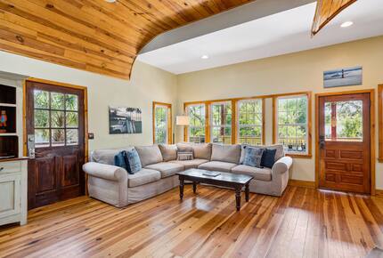 Island Escape Near Charleston - Folly Beach, South Carolina