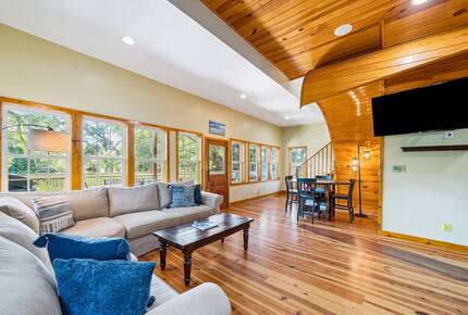 Island Escape Near Charleston - Folly Beach, South Carolina