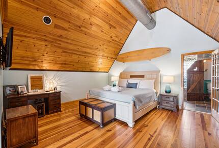 Island Escape Near Charleston - Folly Beach, South Carolina