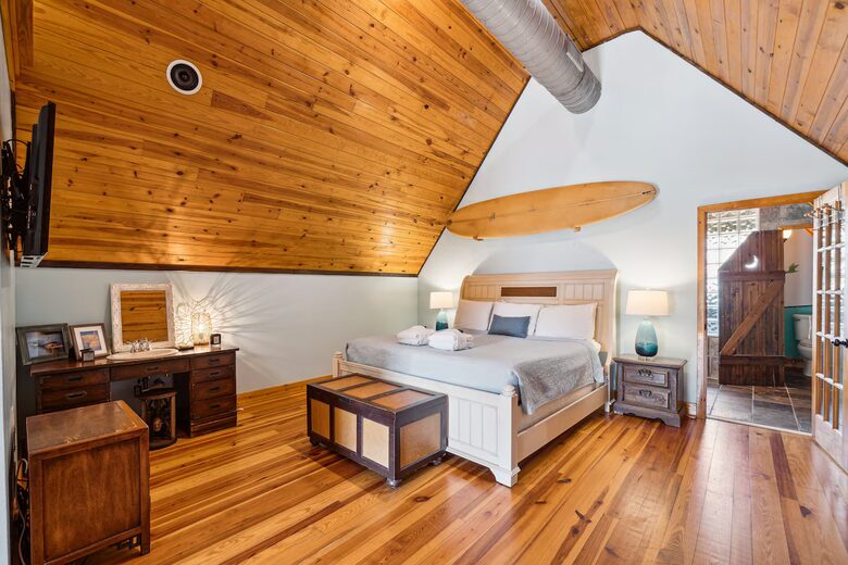 Island Escape Near Charleston - Folly Beach, South Carolina